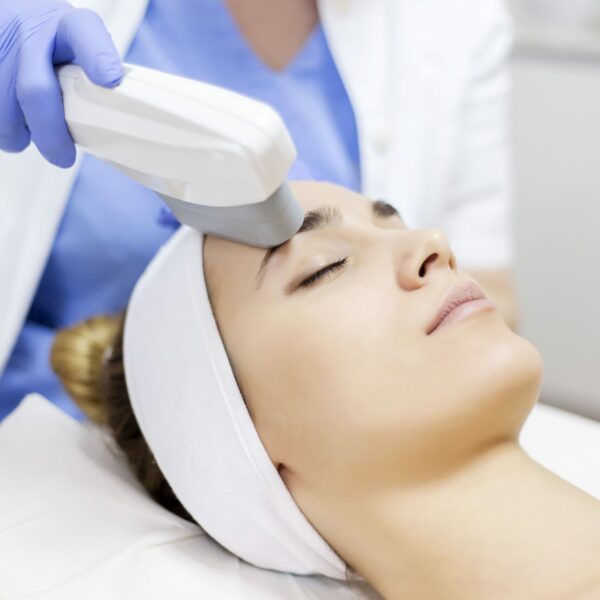 LUZ PULSADA IPL: fotorejuvenecimiento y manchas.